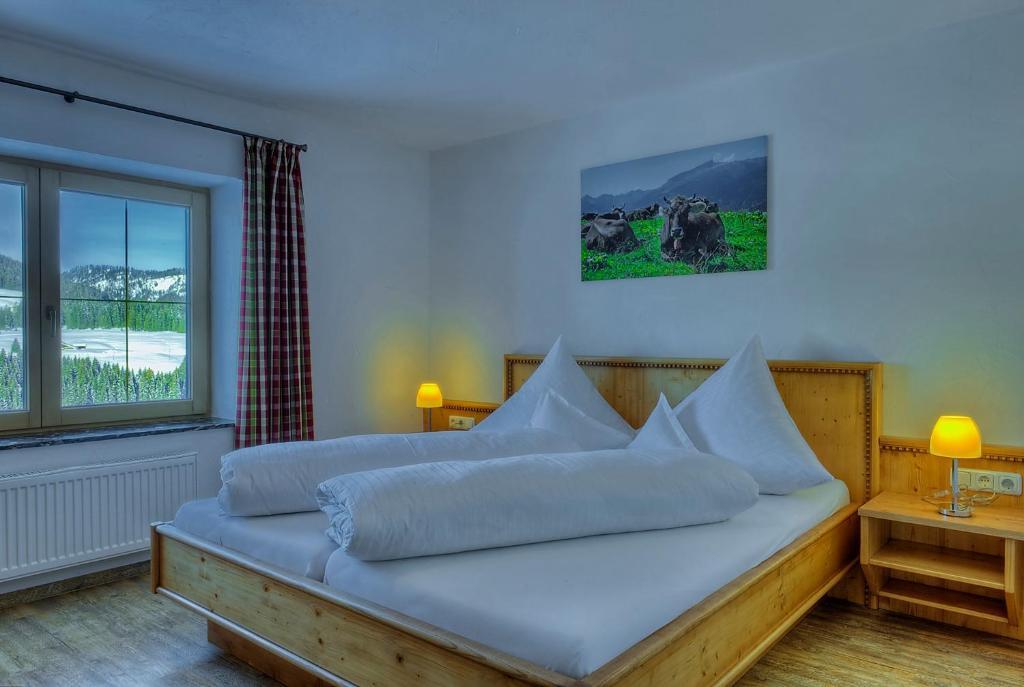 Ferien-Schloessle Michaela Apartment Riezlern Phòng bức ảnh