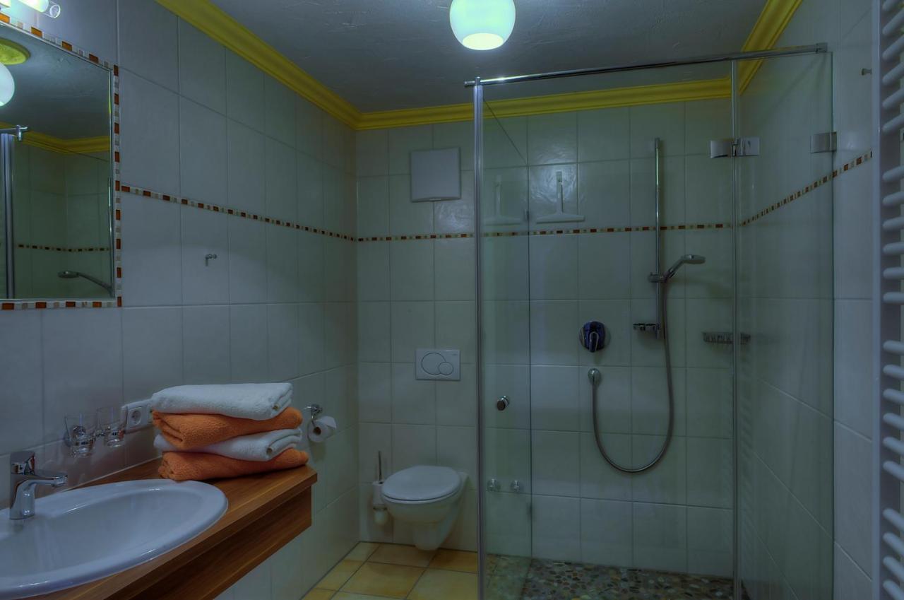 Ferien-Schloessle Michaela Apartment Riezlern Phòng bức ảnh