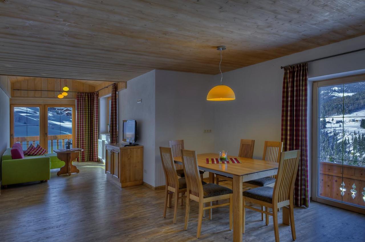 Ferien-Schloessle Michaela Apartment Riezlern Phòng bức ảnh